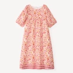 Meisjesjurk met driedelige mouwen en bloemenprint