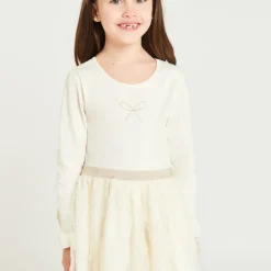 Meisjesjurk met lange mouwen en 2-in-1 tulle geborduurd effect.