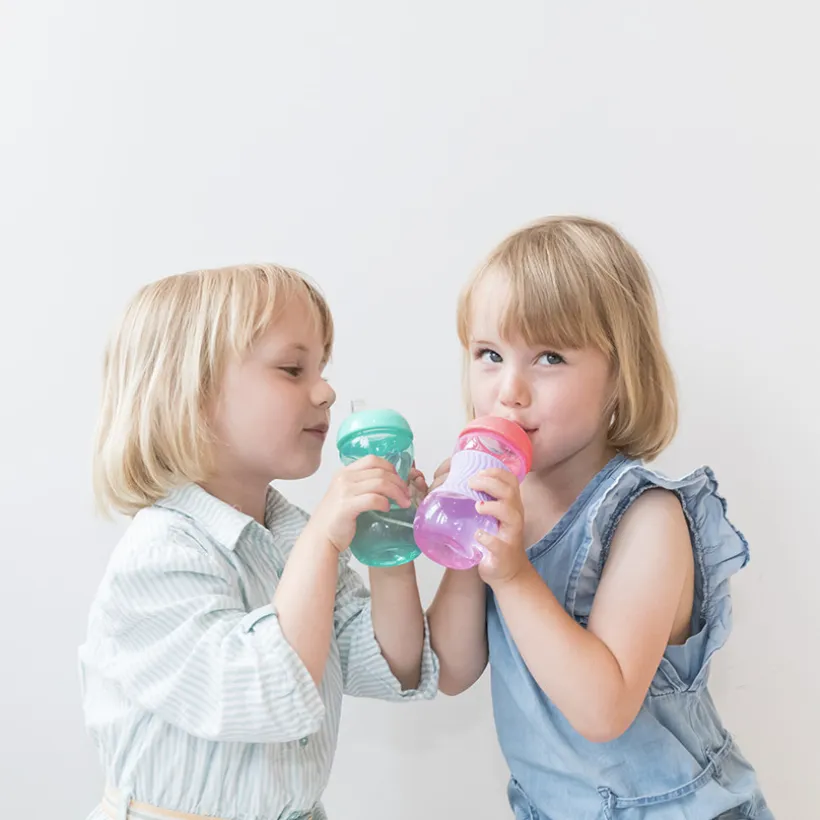 mini aqua beker Nûby 180 ml voor zelfstandige drinkertjes