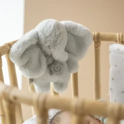 Mini muzikale knuffel Olifant 20cm Lindegroen