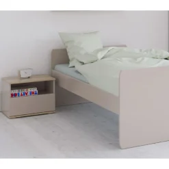 Nachtkast Hazel Kasjmier beige / Eik montana