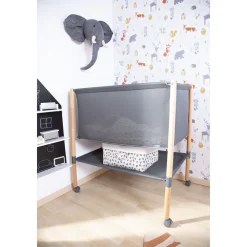 Olifantenkop van vilt voor wanddecoratie babykamer