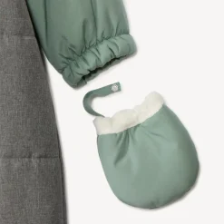 Pilotenpak waterafstotend en gevoerd voor babyjongen met afwerking verschillend naargelang de leeftijd