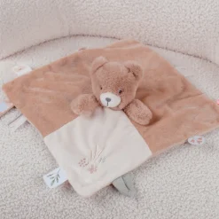 platte knuffeldoek beer Lily in roze fluweel met klittenbandfopspeenhouder