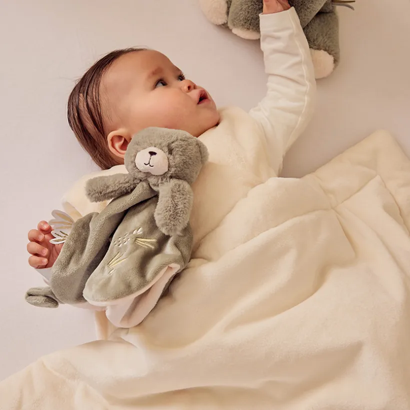platte knuffeldoek Orso beer in kaki fluweel