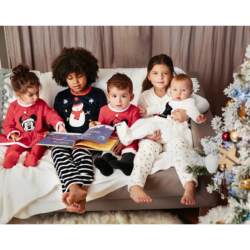 Pyjama fluweel met kerstboommotief voor baby's