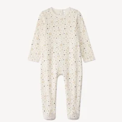 Pyjama met hartjesprint voor babymeisje met verschillende sluitingen volgens leeftijd