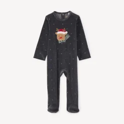 Pyjama met verbrande sterrenlook voor babyjongens met verschillende sluitingen naargelang de leeftijd