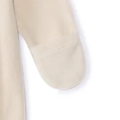 Pyjama van fluweel met geborduurde bladeren voor baby