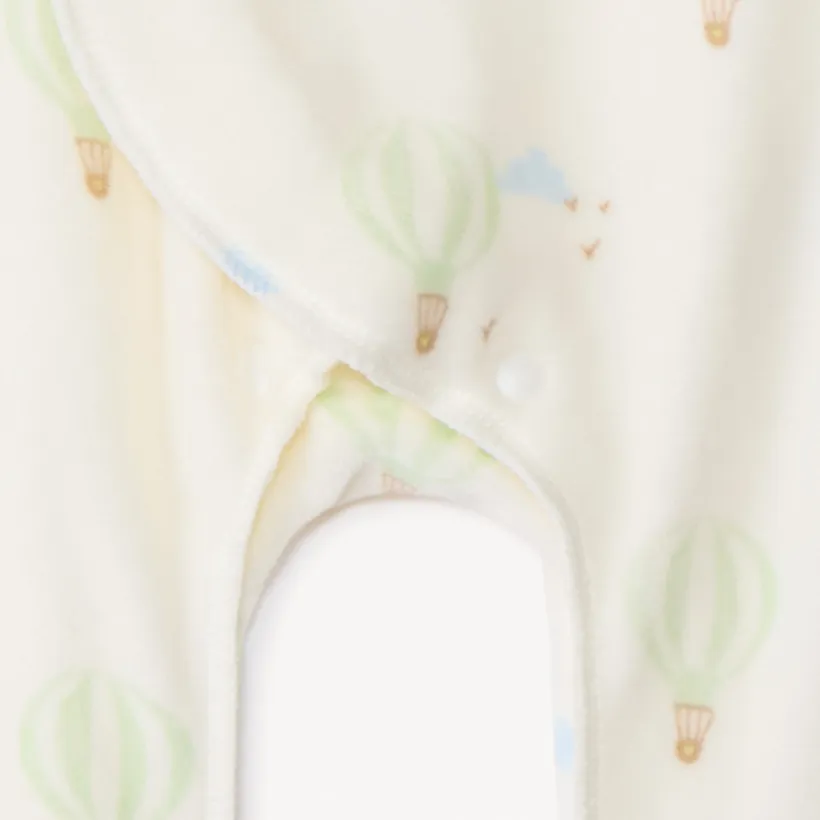 Pyjama van fluweel met luchtballonnenprint voor premature baby’s