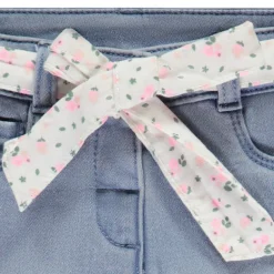 Rechtdoor jeans met bloemensluiting voor babymeisjes