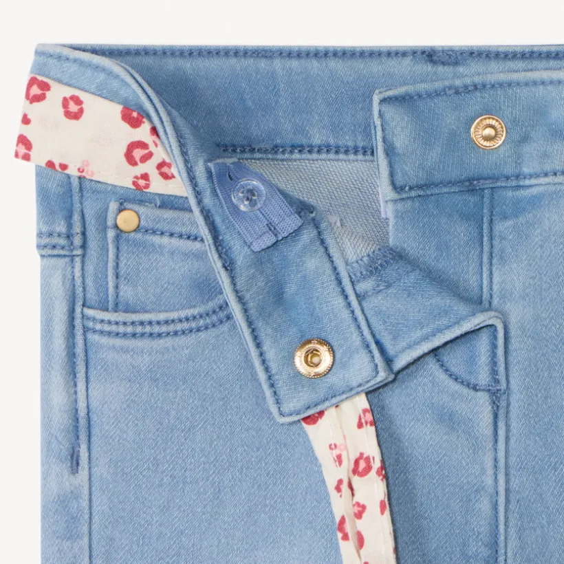 Rechthoekige jeans met knoopriem voor babymeisjes