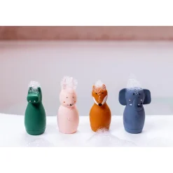 Set badspeelgoed watersproeier Mrs. Rabbit & Mr. Fox