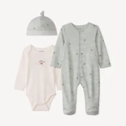 Set naissance 3 pièces Ma maman d'amour voor baby met muts, body met lange mouwen en pyjama in interlock groen met wolkenprint en tekstprint Ma maman d'amour