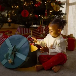 Set pyjama fluweel kerst voor babymeisje met afwerkingen volgens leeftijd