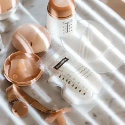 Set van 25 bewaarzakjes voor moedermelk met graadverdeling + schenktuit