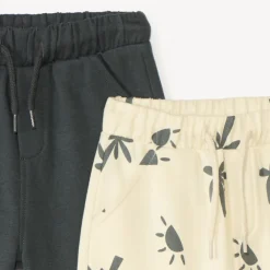 Set van 2 gebreide flashy bermuda's voor babyjongen