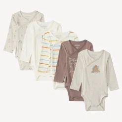 Set van 5 lange mouwen Dinos rompertjes voor babyjongens met verschillende openingen, afhankelijk van de leeftijd.