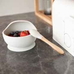 Siliconen kom met zuignap + houten lepel Grijs