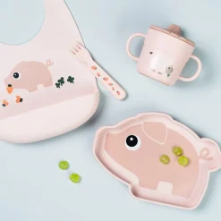 siliconen slabbetje Pigee roze met opvangzak van Done By Deer