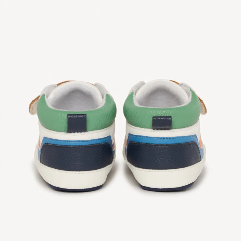 Sneakers met inzetstukken voor babyjongen