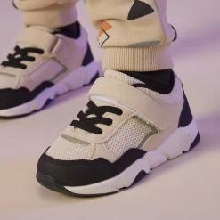 Sportieve mesh sneakers met inzetstukken voor babyjongen