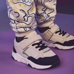 Sportieve mesh sneakers met inzetstukken voor babyjongen