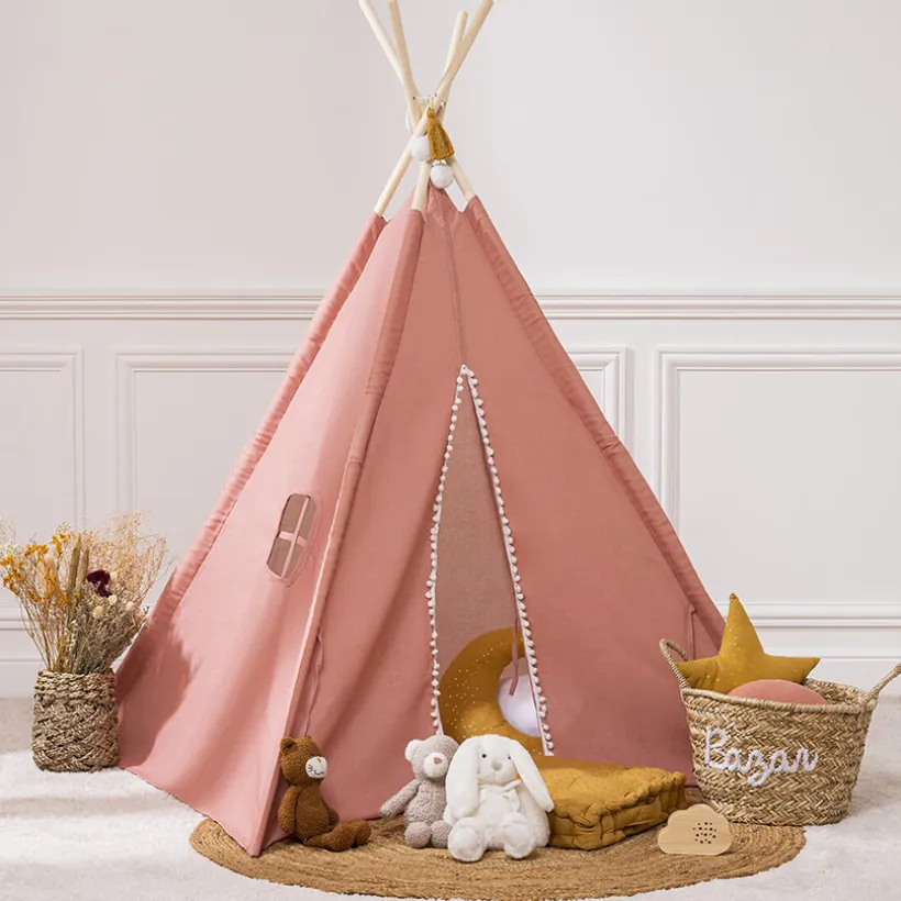 Tipi Wapi terracotta met stevige populierenhouten palen en pomponbandopening