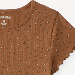T-shirt voor meisjes met korte mouwen en een fantasieprint