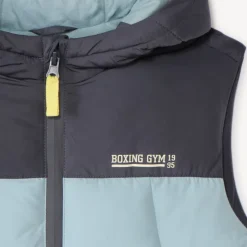 Tweedekleurige mouwloze gewatteerde jas met capuchon jongens