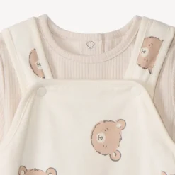 Tweedelig setje met lange mouwen T-shirt en salopet met berenprint voor baby