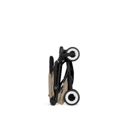 Ultra-compacte reiskinderwagen Agis almond beige