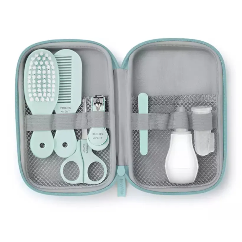 verzorgingstas compleet voor baby met neussnuiter, massagevinger, haarset en manicurekit ideaal kraamcadeau onmisbaar in de luiertas