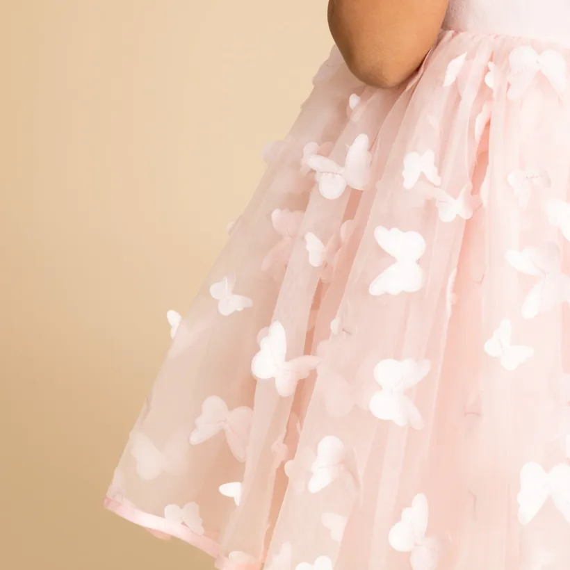 Vestido sin mangas con mariposas en relieve para niña bebé