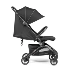 Volo Ultra Compacte Inklapbare Kinderwagen True Black