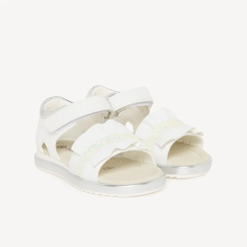 Witte sandalen met gedrapeerde banden voor meisjesbaby's